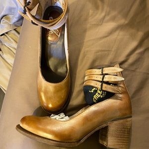 BRAND NEW shoes size 9.